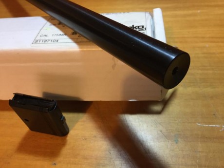 Cañon pesado Varmint , sin miras y esta sin estrenar, se acompaña cargador.
Precio 300 euros.
No cambios.
Saludos. 00