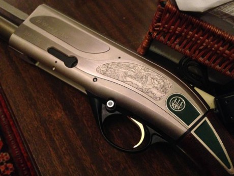 Vendo impecable beretta al391 tecknys stonecoat gold, lágrima verde. muy pocos tiros. maderas y pavon 12