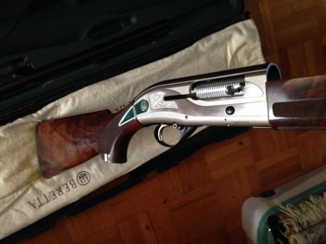 Vendo impecable beretta al391 tecknys stonecoat gold, lágrima verde. muy pocos tiros. maderas y pavon 21