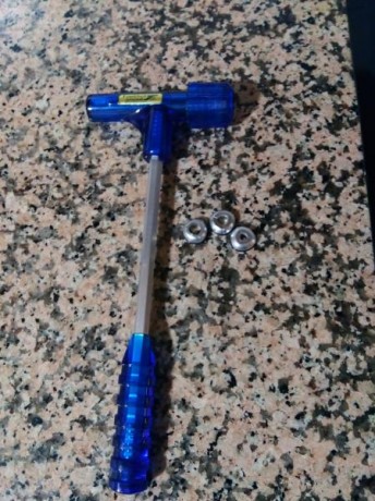 Vendo lote con tres artículos.
Martillo , dosificador y day.
   €  
 GASTOS DE ENVÍO INCLUIDOS.  02