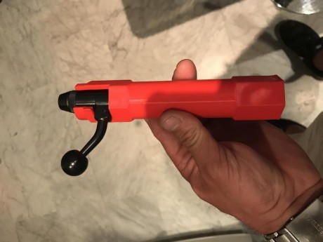 Buenas tardes: 

Voy a hacer un nuevo pedido, tengo nuevas fundas para proteger cerrojos de casi todos 12