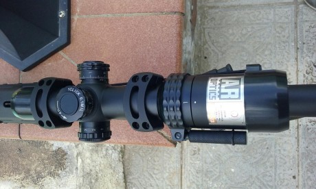   Buenas tardes

Pongo a la venta dos visores Bushnell de la gama AR.

El primero de ellos es un 2-7X32 10