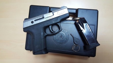  TAURUS MILLENIUM PRO PT111 "SILVER" 9MM 

INCORPORA:
2 x Llave de seguro.
2x Cargadores de 00