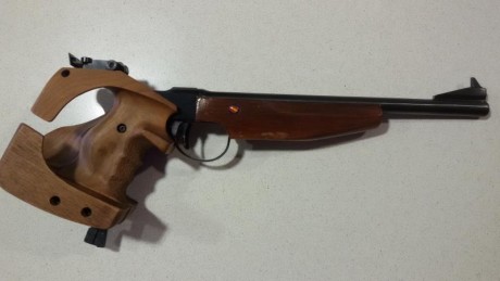 Vendo Pistola Libre Toz-35 con cacha Morini Talla-M. Incluye maletín original con todos sus accesorios. 00