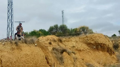 Buenas noches, aficcion. 
Dos cosillas, la primera es comunicar, la tirada para "el día del Socio" 10