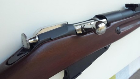 Vendo Mosin Nagant del arsenal de Tula y fabricado en 1939 totalmente impecable, como salido de fábrica.

No 01