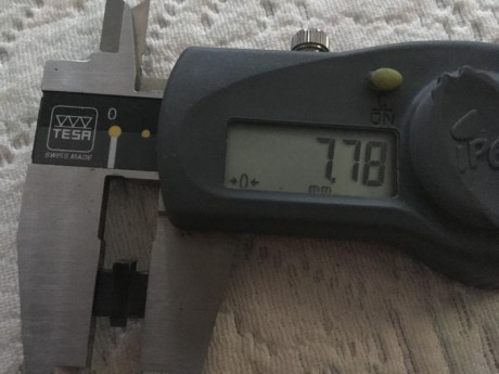 Vendo punto de mira original es el de serie
de pistola  Infinity Scepter
Precio 25 €
Tengo este tambien 20