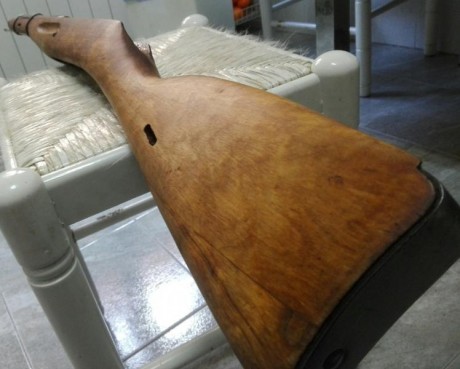 cambio una madera impecable de mozin m-38 por una de K-98 que este en condiciones,tambien cambiaria por 01