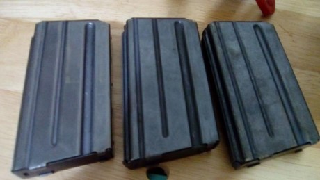 Vendo tres cargadores de 20 disp. VALIDOS PARA LOS AR15 DEL 222 Y 300 BLK
Dos marca Colt y uno universal 02