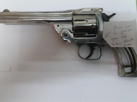 Hola algún compañero que me puede facilitar un despiece de un revolver euskaro cal 44 russian gracias 70