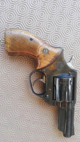 Pues hace años que lo tengo y no le doy uso  es un arma robusta de las que ya no se hacen esta usado pero 02