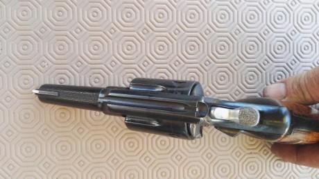 Pues hace años que lo tengo y no le doy uso  es un arma robusta de las que ya no se hacen esta usado pero 01