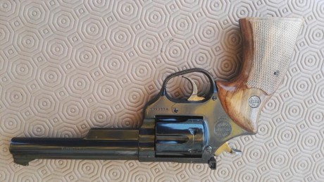 Pues por falta de uso habra que buscarle nuevo propietario esta en muy buen estado de uso y guiado en 01