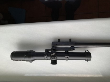 Se vende visor meopta r1 de batida  1-4x22  reticula dot iluminada con montura blaser por 500 euros. 01