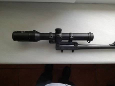 Se vende visor meopta r1 de batida  1-4x22  reticula dot iluminada con montura blaser por 500 euros. 00