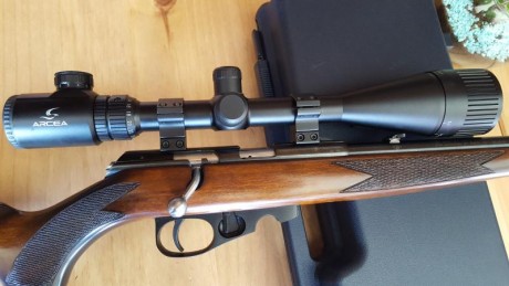 Hola vendo carabina de cerrojo 
Tiene un visor ARCEA 8.24.50
La carabina esta impecable ni un rasguño 02