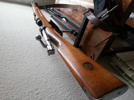 Buenos dias 
Vendo Carl Gustaf 6.5.x55 muy bien conservado gatillo afinado para competicion  el modelo 02