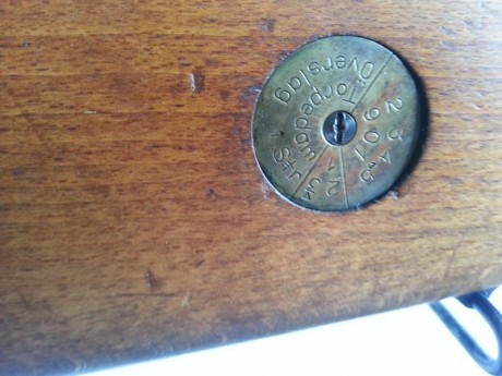 Buenos dias 
Vendo Carl Gustaf 6.5.x55 muy bien conservado gatillo afinado para competicion  el modelo 00