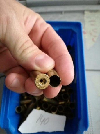 Vendo vainas del 38 special.
En total hay   190 vainas   (140 desempistonadas, y 50 empistonadas)
Regalo 01