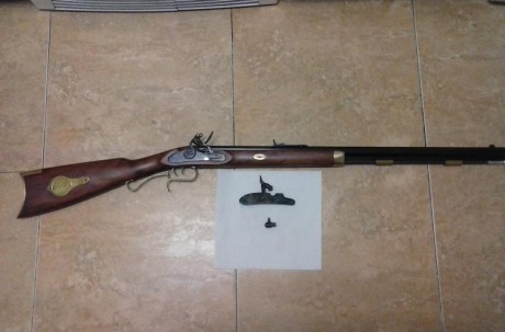 Hola. Vendo mi Hawken Woodsman del calibre 54, de Ardesa y montado por AMR. (Es de una serie corta que 01