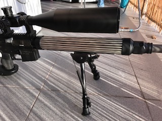 BUENAS, VENDO RIFLE DE PRECISION MODIFICADO DPMS A-15 CAL 222
EQUIPADO CON BIPODE Y VISOR ZOS 10-40X60E-SF
1 20