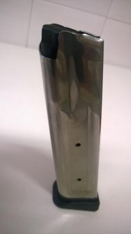 VENDIDO! 
Vendo Cargador Original INFINITY de 140MM. sin apenas uso, perfecto estado.
Long (140mm length) 11