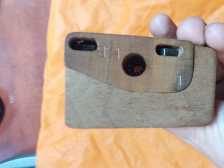 Buenas, pues eso, que se vende cacha zurdo marca Morini para walther gsp, talla L, podria valer para una 10