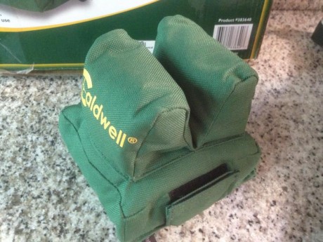 vendida torreta CALDWELL ROCK COMBO

De estreno, sólo usada dos veces. Con caja original 12