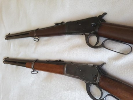 Hola.
Por cambio de proyecto y para hacer sitio en el armero, pongo en venta estas dos piezas de historia 01