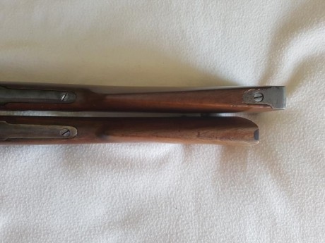 Hola.
Por cambio de proyecto y para hacer sitio en el armero, pongo en venta estas dos piezas de historia 12