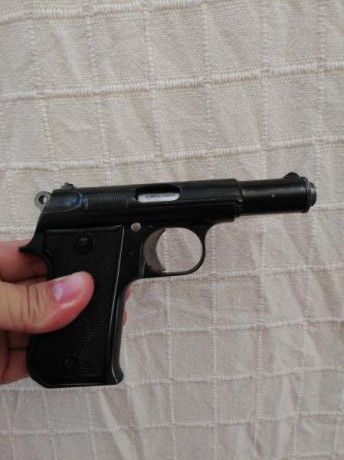 Buenas tardes vendo una pistola Astra 4000 Falcon del 9 corto, está como nueva en los último 12 años solo 31