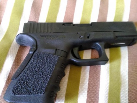 Por dejar tiro vendo todas mis BuckMark calibre .22lr con estuche original y empuñadura original así como 30