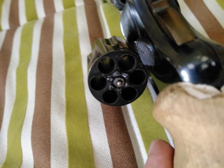 Por dejar tiro vendo todas mis BuckMark calibre .22lr con estuche original y empuñadura original así como 110