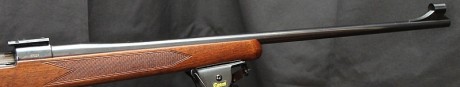 VENDIDO - Borrar el hilo. 

Vendo rifle Luger L99 calibre 30-06
- Longitud: 111 cm.
- Peso: 3.3 Kg.
- 62