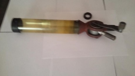 Por retirada de la afición vendo a precio ganga en su conjunto o por separado éstos accesorios para recarga 10