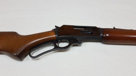 Hola. 
Vendo este Marlin modelo 336AS que se  encuentra en impecable estado, como puede apreciarse en 11