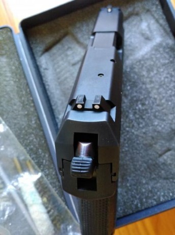 Vendo H&K USP Compact calibre 9mm Para. en excelente estado. La compré por tener una H&K USP como 10