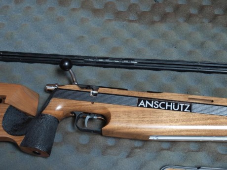 Se vende Carabina Anschutz 1903 año 2013.
Cañón pesado.
Segundo propietario. Poco uso.
Se encuentra en 10