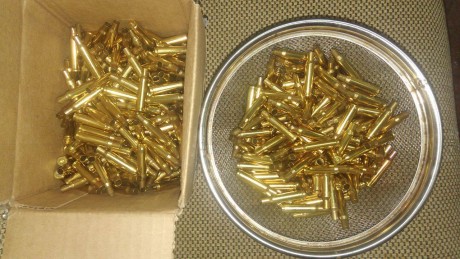 Lo dicho, vendo 110 vainas del 300 Blackout de marca Hornady de un solo tiro, se venden limpias pero sin 32