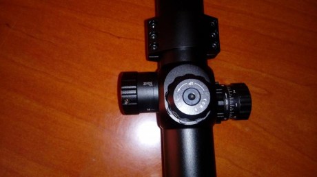 vendo visor visionking 8x48x65 IR tubo de 35 mlm, anillas incluidas para carril de 11 esta completamente 00