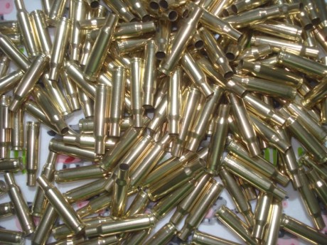 Hola,

Vendo 1000 (mil) vainas RWS del calibre .222R con un solo tiro y pasadas por Tumbler, van en 5 02