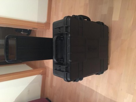 Hola a todos , vendo esta maleta vanguard completamente nueva, se la cambie a un amigo del club pero es 02