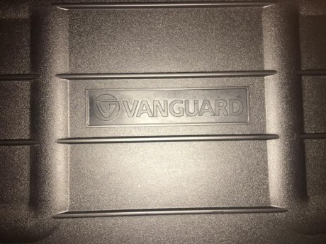 Hola a todos , vendo esta maleta vanguard completamente nueva, se la cambie a un amigo del club pero es 00