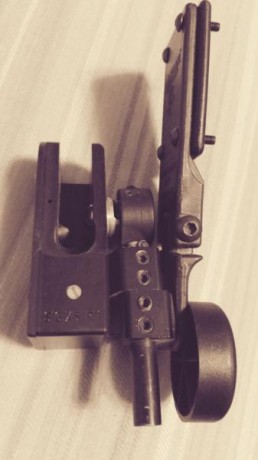 Vendo funda de extracción rápida Ghost para la pistola Sig Sauer P226, usada pero esta en perfectas condiciones 01