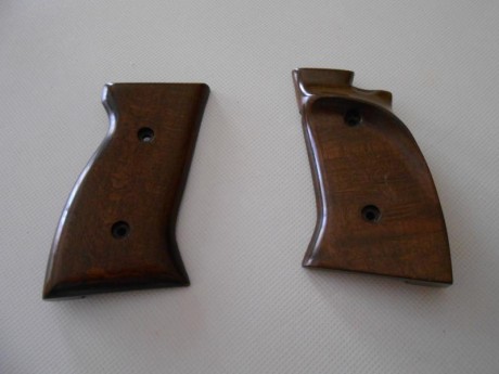 saludos:vendo un juego de cachas de astra ts22 en perfecto estado por 30 euros con portes incluidos.las 01