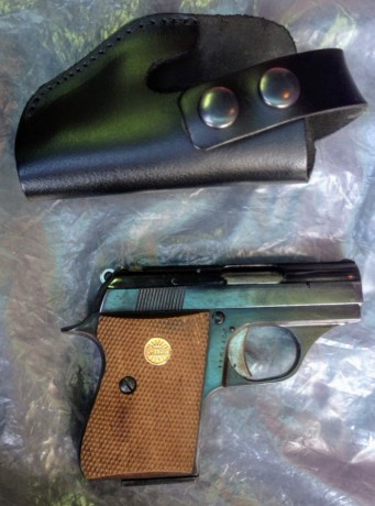 Se vende Astra 7000, calibre 22, con dos cargadores y dos fundas.
Solo guiable con licencia A, B.
Se puede 10