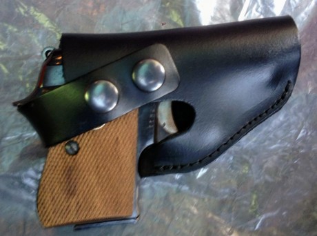 Se vende Astra 7000, calibre 22, con dos cargadores y dos fundas.
Solo guiable con licencia A, B.
Se puede 20