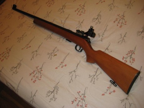 Vendo carabina CZ 456 - BRNO mod. 4.

Calibre .22 l.r.
Cargador 5 tiros.
Adaptador para monotiro.
Cañón 01