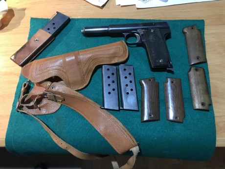 Hola a todos, pongo a la venta las siguientes armas:

Revolver S&W modelo K-14 calibre 38 Spl, estado 01