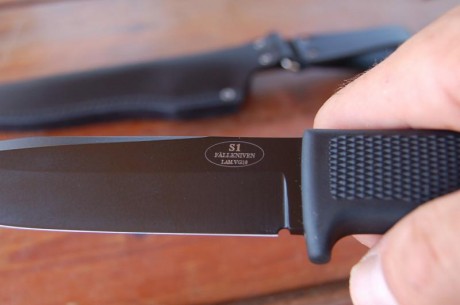 VENDIDO
Fallkniven S1, en negro y funda de cuero. Acero Lam VG10. Nuevo, sin uso, a estrenar. Con caja 01